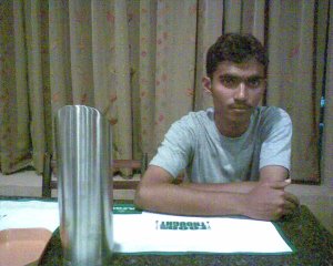 Dhananjay aka DJ ->waiting in restaurant but got nothing and we moved out to some other place